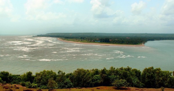 Morjim Beach